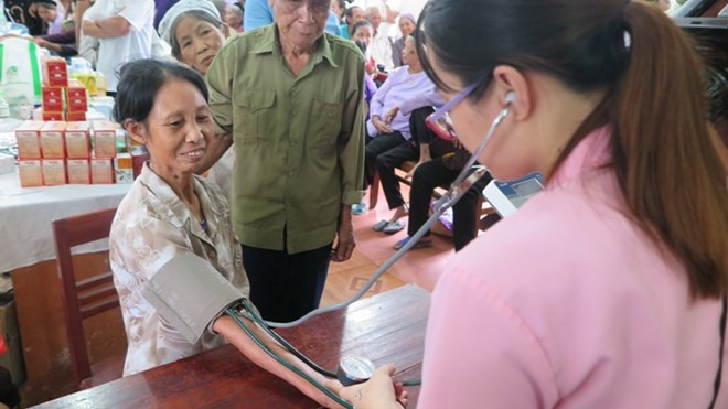 Phu Tho: About 3,340 people receive free heart health screenings ảnh 1