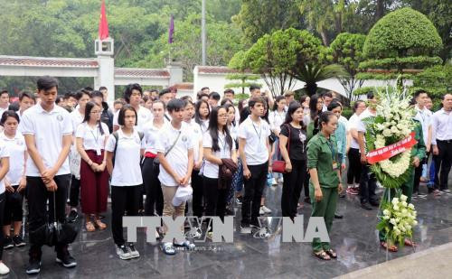 VN Summer Camp: Young expats learn history in Dong Loc T-junction ảnh 2 VN Summer Camp: Young expats learn history in Dong Loc T-junction ảnh 2
