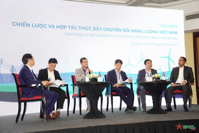 Vietnam strives to boost energy transition: official ảnh 1