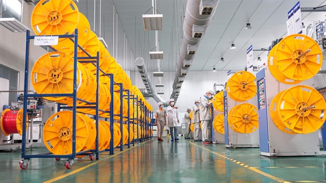 Local enterprises lack materials due to China's 'Zero COVID' policy ảnh 1