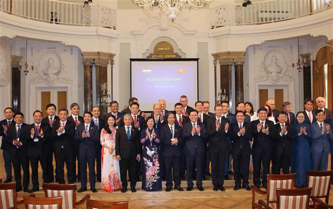 Educational cooperation between Vietnam and Hungary should be promoted: Deputy PM ảnh 2