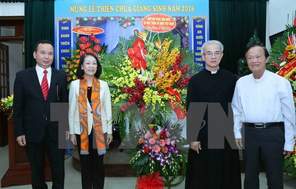 Party official extends Christmas greetings to Catholics ảnh 1 Party official extends Christmas greetings to Catholics ảnh 1