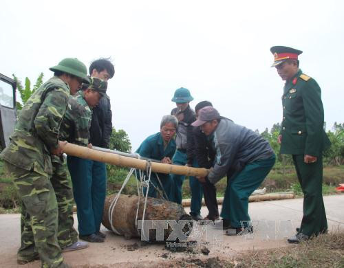 Bomb weighing 450kg found in Hung Yen ảnh 1
