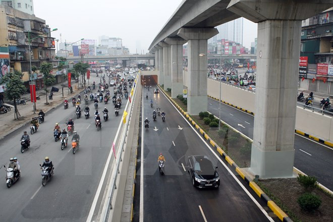Hanoi’s transport infrastructure alarming ảnh 1