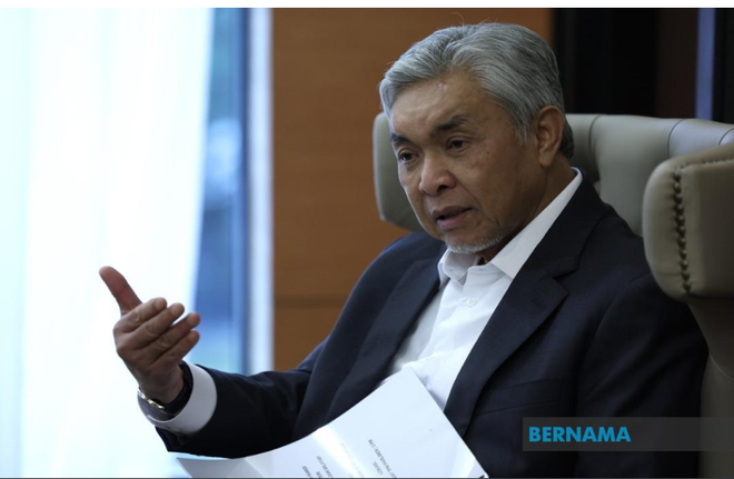 Malaysia leads global Halal food market ảnh 1
