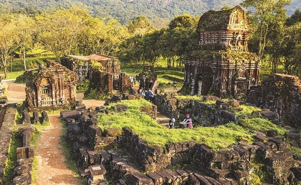 Archeological excavation starts on part of My Son World Cultural Heritage Site ảnh 1