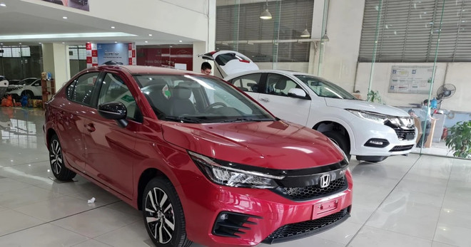 February automobile sales see biggest fall in three years ảnh 1