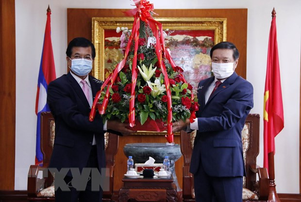Lao officials congratulate Vietnam’s achievements ảnh 1 Lao officials congratulate Vietnam’s achievements ảnh 1
