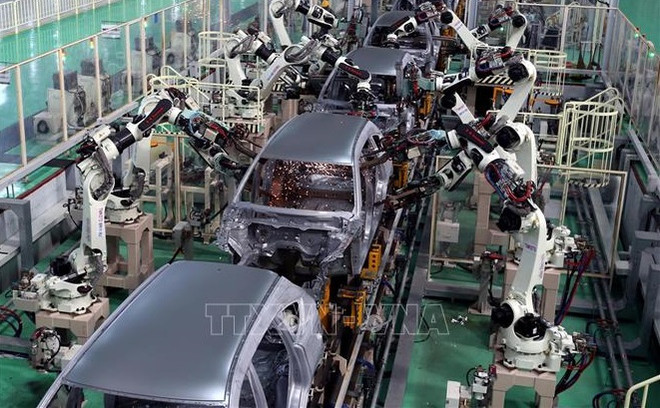 Vietnam still important link in global supply chain: experts ảnh 1