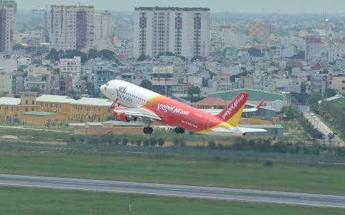 Vietjet launches new routes to Tainan, Kuala Lumpur ảnh 1