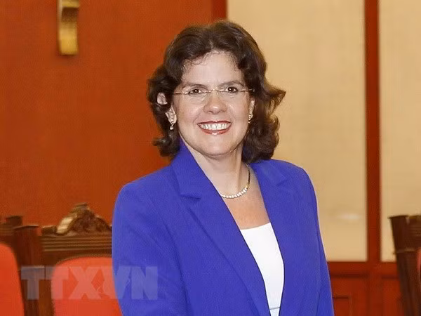 Party chief’s visit to Cuba to preserve historic legacy, lift brotherhood ảnh 1