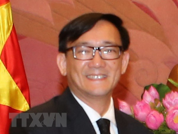 Thai ambassador presented with friendship insignia ảnh 1