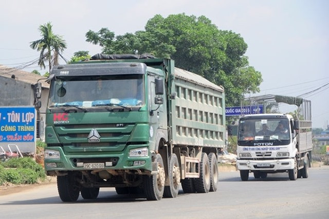 VEC bans 31,000 overloaded trucks from highways ảnh 1