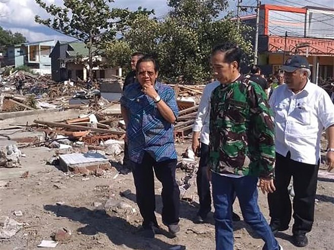 Indonesian President pays second visit to quake-hit area ảnh 1