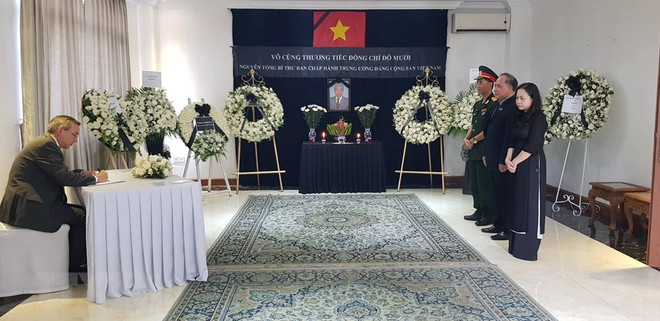 Former Party chief Do Muoi remembered around the world ảnh 2