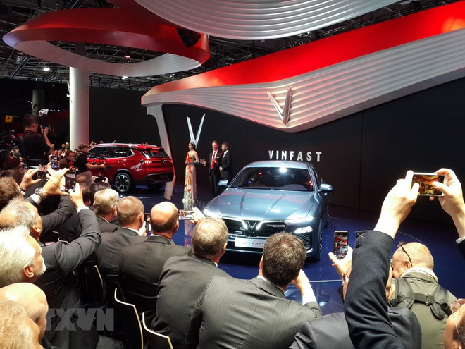 Vietnamese firm introduces car models at Paris Motor Show ảnh 1 Vietnamese firm introduces car models at Paris Motor Show ảnh 1