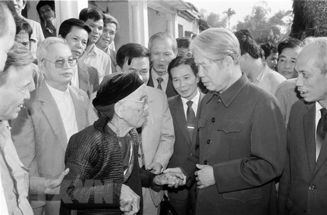 Do Muoi – talented leader, creative Party leader in renovation cause ảnh 1