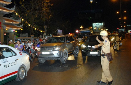 Hanoi, HCM City seek to improve traffic management ảnh 1 Hanoi, HCM City seek to improve traffic management ảnh 1