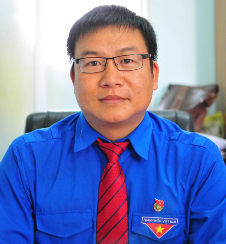 ASEAN youth pitch tents in central Khanh Hoa province ảnh 1