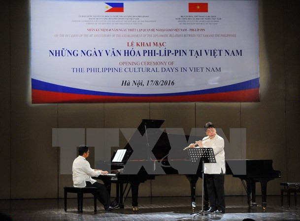 President Duterte: Philippines, Vietnam should step up cooperation ảnh 1