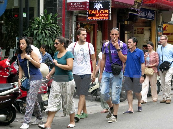 20.1 percent surge reported in West European tourist arrivals ảnh 1