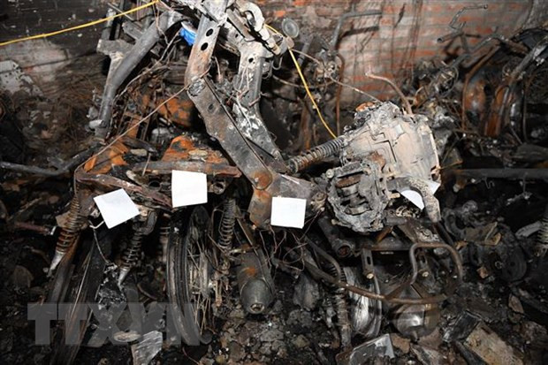 Party leader sends sympathies to victims of mini apartment fire ảnh 1