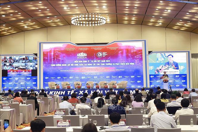 Vietnam Socio-Economic Forum 2023 wraps up ảnh 2 Vietnam Socio-Economic Forum 2023 wraps up ảnh 2