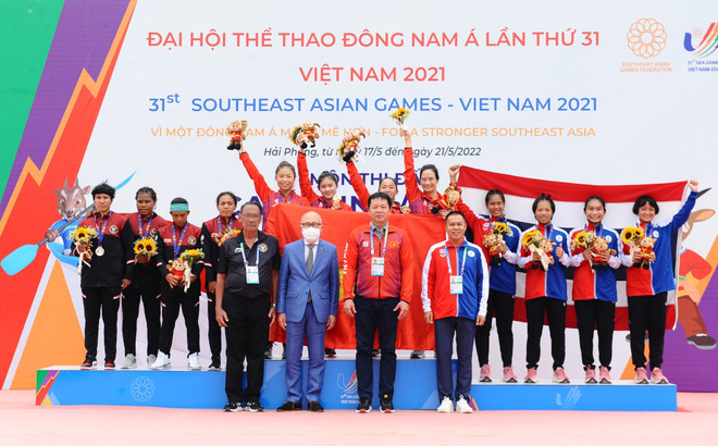 SEA Games 31: two more gold medals for Vietnam in canoeing/kayak events ảnh 1 SEA Games 31: two more gold medals for Vietnam in canoeing/kayak events ảnh 1