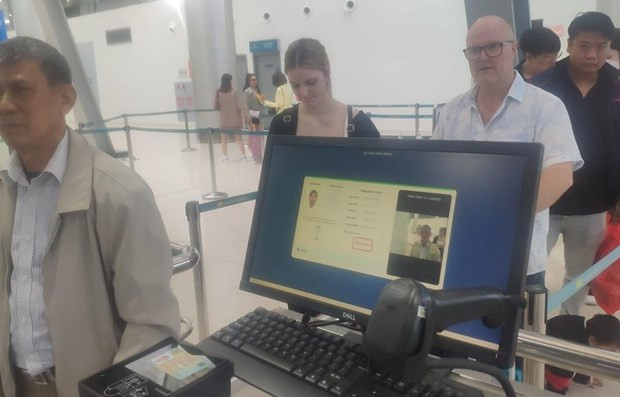 Biometric authentication to be applied at airports nationwide from November ảnh 1