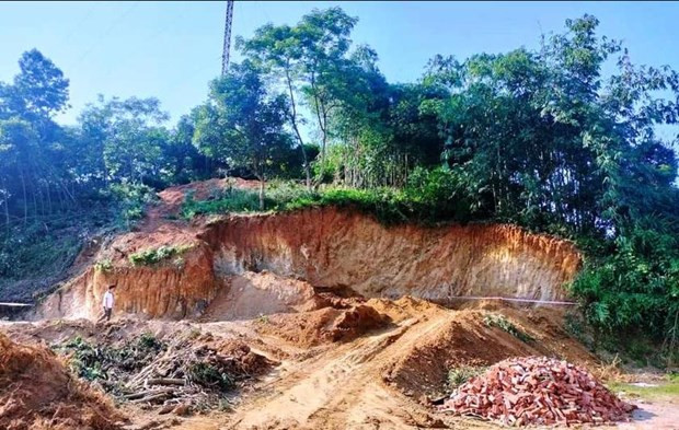 Wartime bomb safely disposed in Lao Cai province ảnh 1