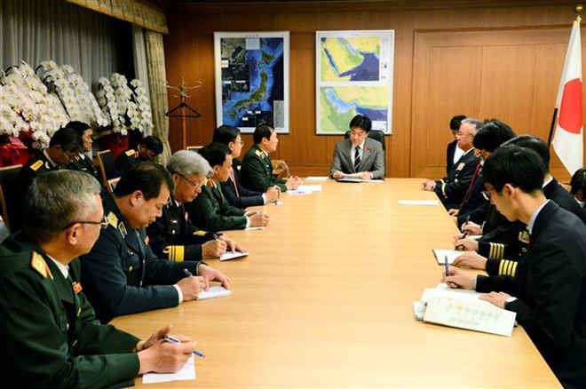 Vietnam, Japan eye stronger defence cooperation ảnh 1