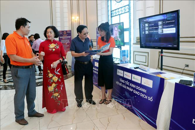 Digital transformation helps enhance capacity, competitives for enterprises ảnh 1 Digital transformation helps enhance capacity, competitives for enterprises ảnh 1