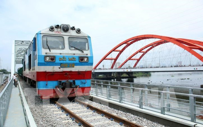 Vietnam-Laos joint venture allowed to develop railway project ảnh 1