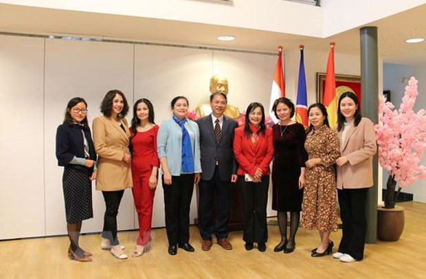 Women's Union enhances connection with Vietnamese women in Netherlands ảnh 1