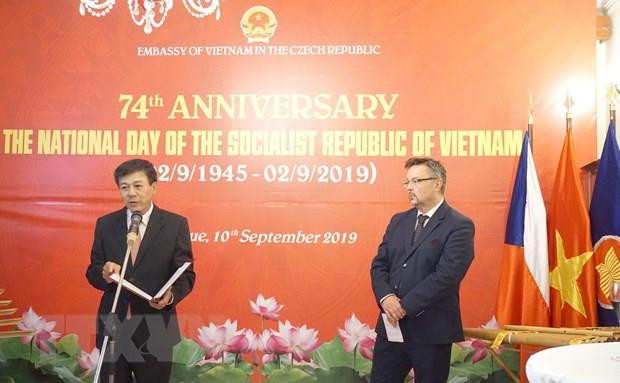 Czech diplomat hails Vietnam’s role in global arena ảnh 1