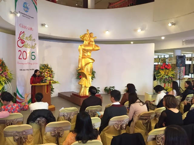 Programme gathers Vietnamese women at home, abroad ảnh 1 Programme gathers Vietnamese women at home, abroad ảnh 1