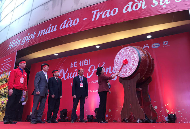 12th Spring blood donation drive started ảnh 1