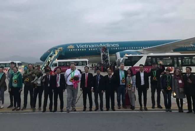 Vietnam Airlines serves first foreign customers in 2019 ảnh 1 Vietnam Airlines serves first foreign customers in 2019 ảnh 1