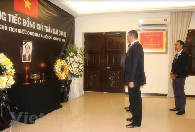 Memorial ceremonies for President Quang in Malaysia, Bangladesh, Hong Kong ảnh 1