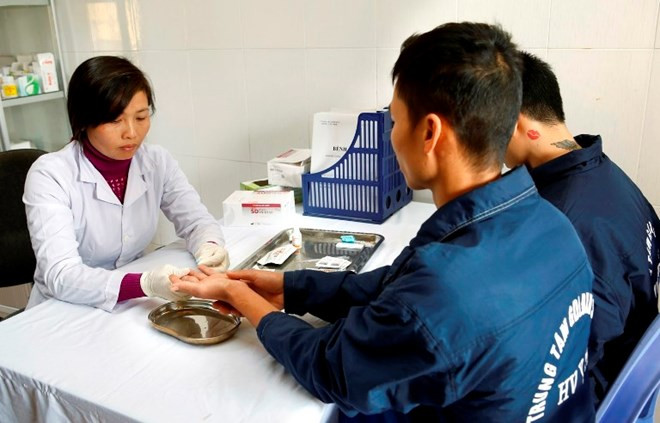 Community organisations contribute to Vietnam’s sustainable HIV control ảnh 1