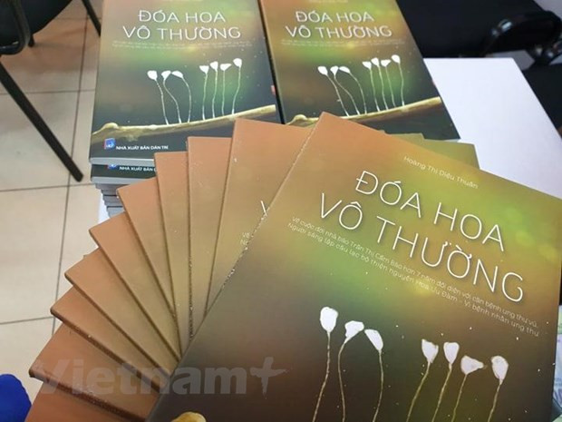 ‘Impermanent blossom’ – Touching memoir by a cancer patient ảnh 3