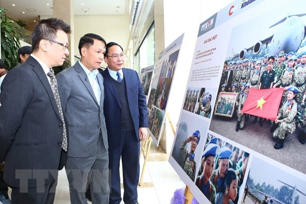 ‘Golden Moment’ press photo contest succeeds with new hallmarks ảnh 4