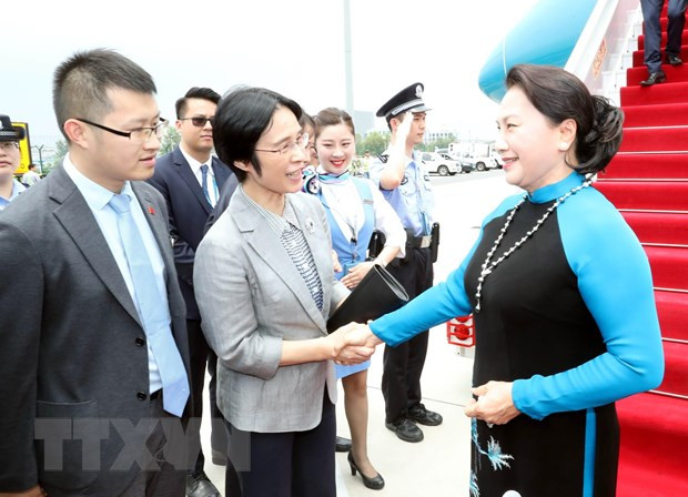 NA Chairwoman arrives in Jiangsu, begins official visit to China ảnh 1 NA Chairwoman arrives in Jiangsu, begins official visit to China ảnh 1