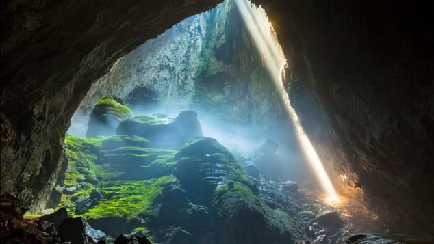 Discovering mysteries of Quang Binh caves ảnh 1