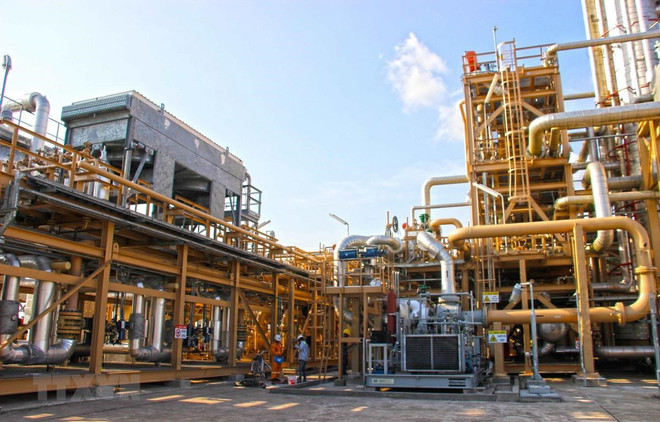 Ca Mau Gas-Power-Fertilizer Complex marks 10th anniversary ảnh 1 Ca Mau Gas-Power-Fertilizer Complex marks 10th anniversary ảnh 1