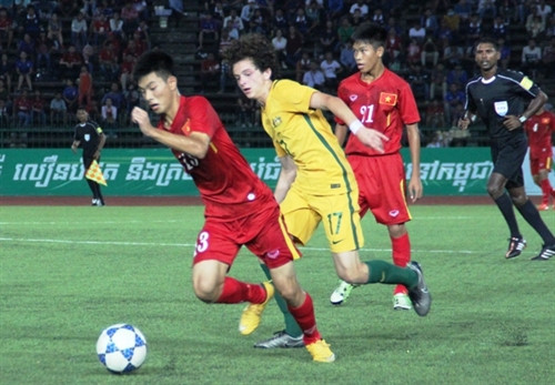 Vietnam lose to Australia in AFF final ảnh 1