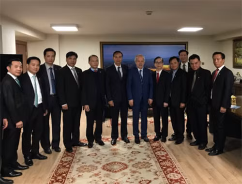 Hanoi seeks to boost ties with foreign cities ảnh 1