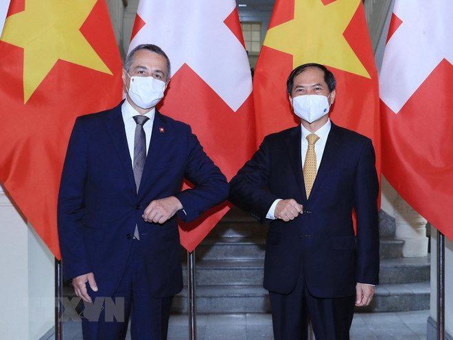 50 years of Swiss-Vietnamese diplomatic relations: trust and commitments for future ảnh 3 50 years of Swiss-Vietnamese diplomatic relations: trust and commitments for future ảnh 3