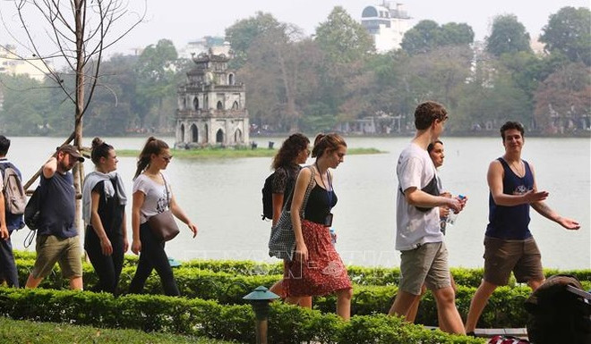 Foreign tourists look forward to visiting Vietnam ảnh 3