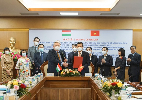 Vietnam, Hungary boost educational cooperation ảnh 1 Vietnam, Hungary boost educational cooperation ảnh 1